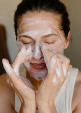 Load image into Gallery viewer, Gentle Cleansing Foam Travelsize