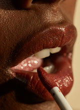 Load image into Gallery viewer, COSMOS ORG LIPS SOFT &amp; GLOSSY- ANDREA 02
