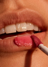 Load image into Gallery viewer, COSMOS ORG LIPS SOFT &amp; GLOSSY- MARIE 05
