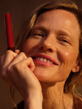 Load image into Gallery viewer, COSMOS ORG LIPS SOFT &amp; GLOSSY- MARIE 05